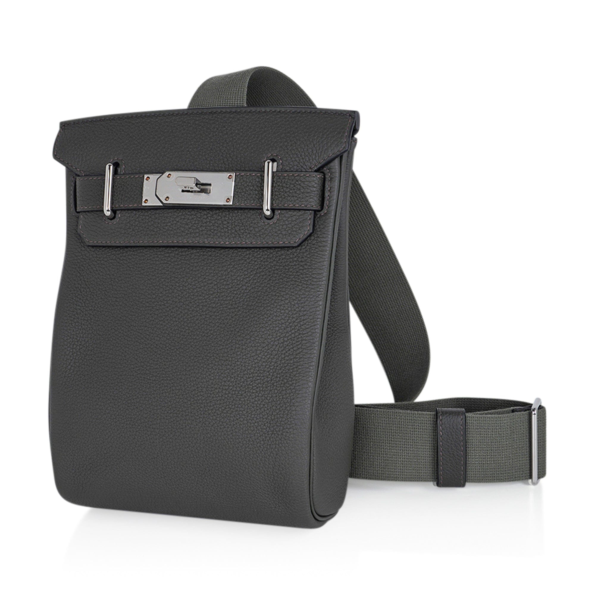 Hac a Dos PM Backpack Vert de Gris Togo Leather with Palladium Hardware