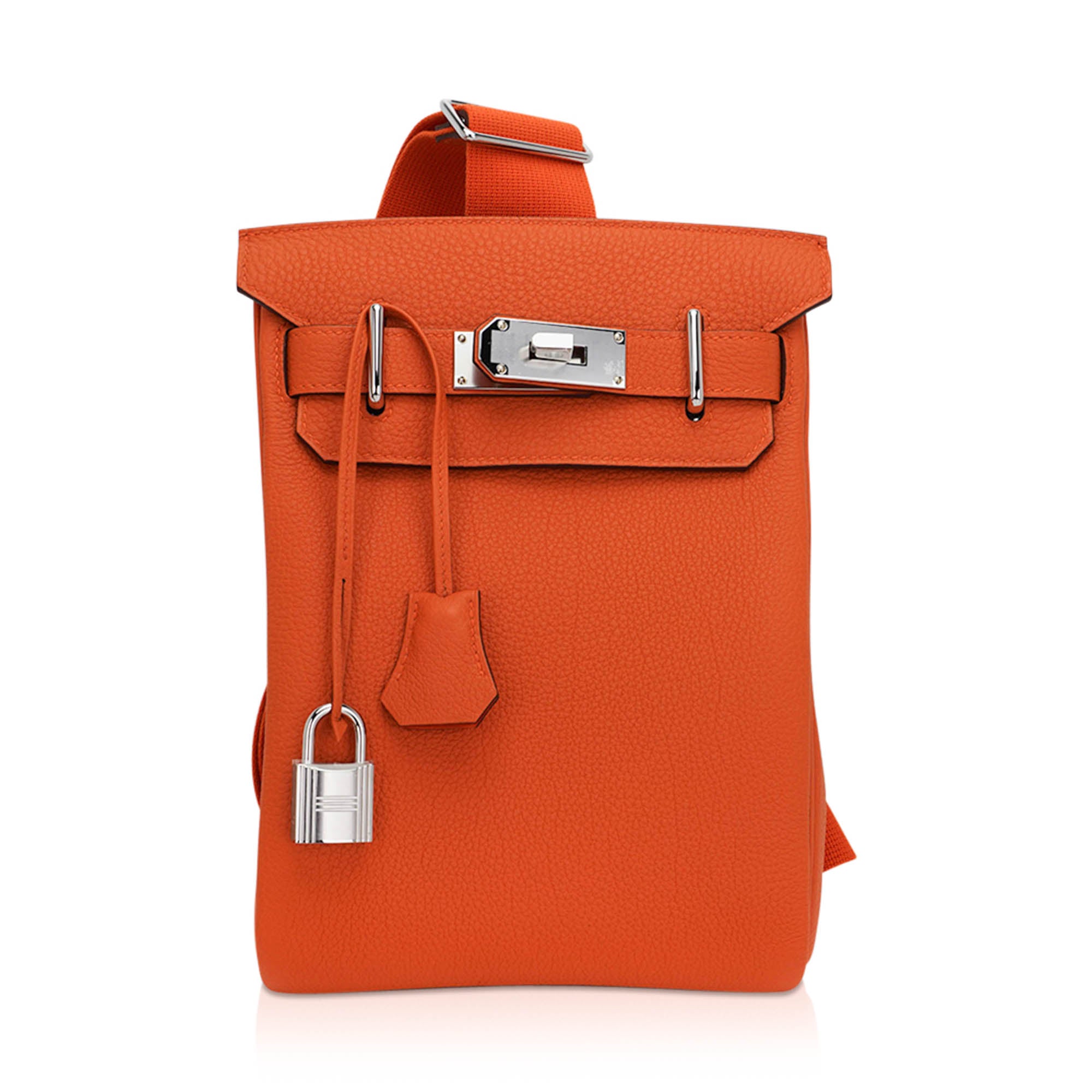 Hac a Dos PM Backpack Feu Togo Leather with Palladium Hardware