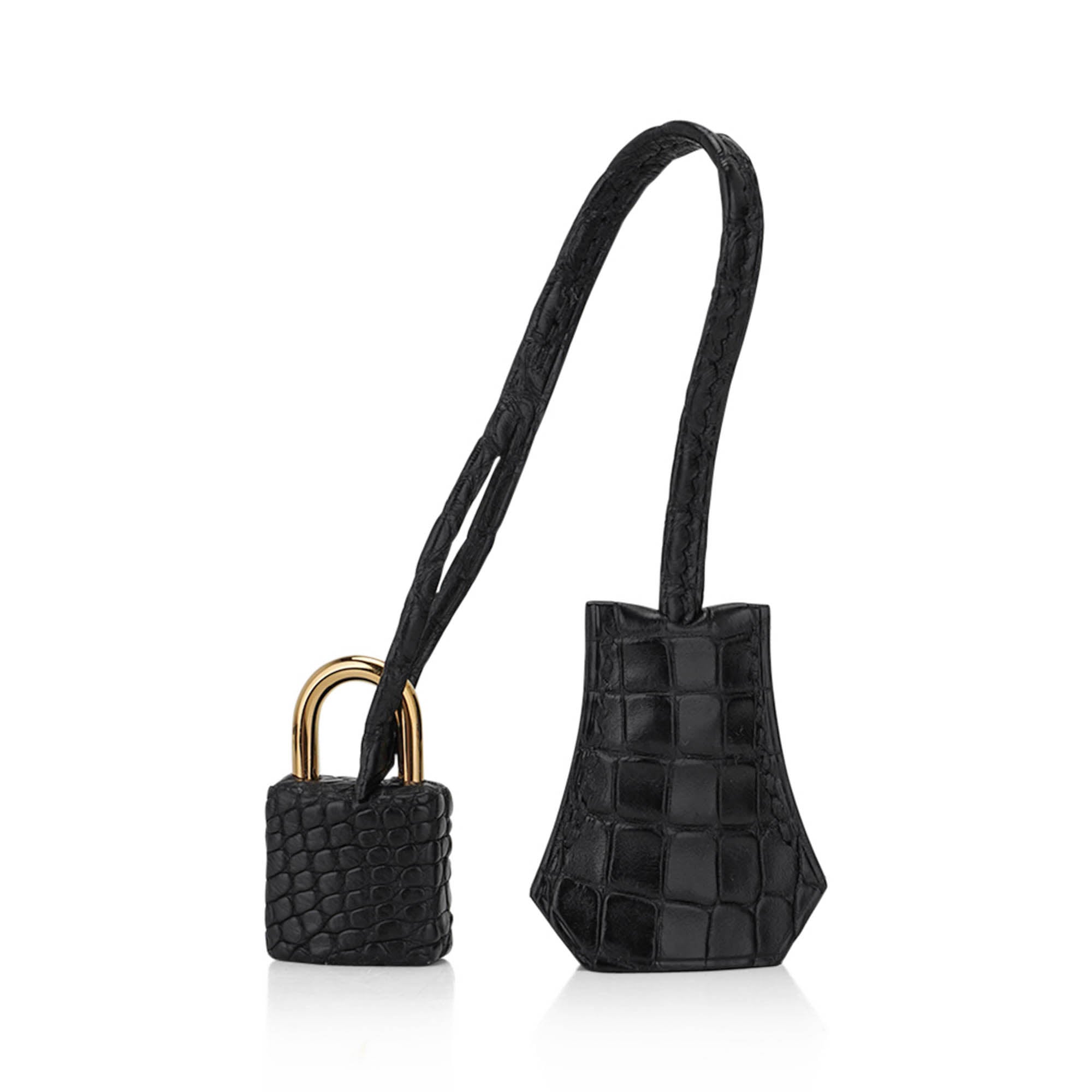Kelly 25 Retourne Bag Black Matte Alligator with Gold Hardware