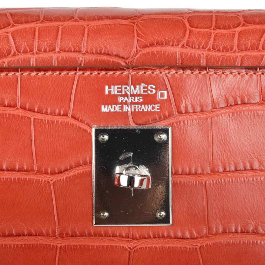 Kelly 35 Retourne Bag Sanguine Matte Alligator with Palladium Hardware