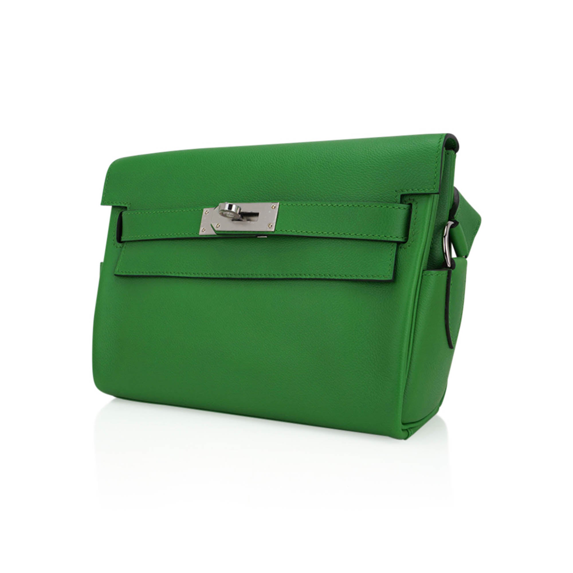 Kelly Messenger 25 Bag Vert Yucca Evercolor Leather with Palladium Hardware