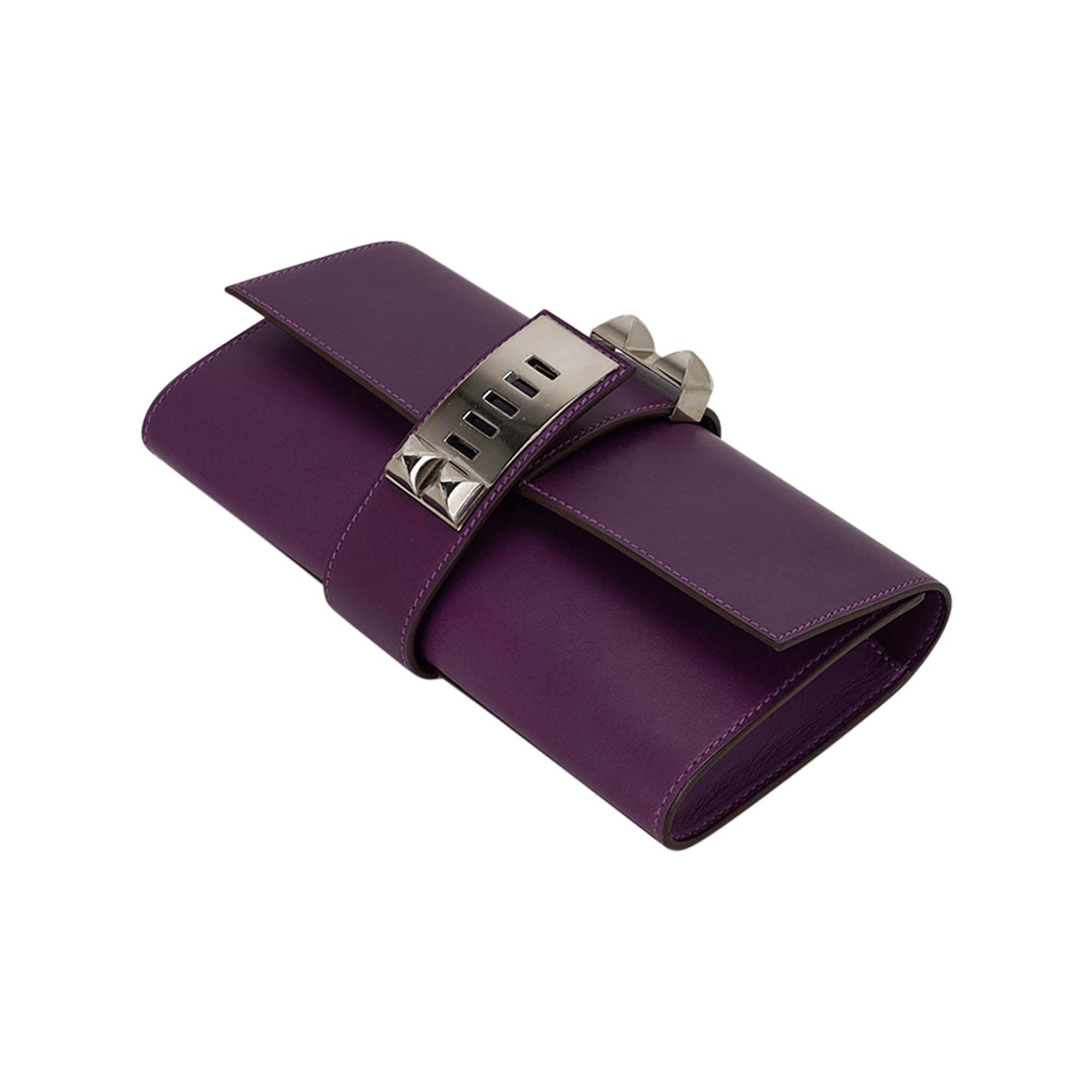 Medor 23 Clutch Bag Raisin Tadelakt Leather with Palladium Hardware