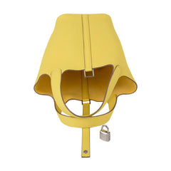 Picotin Lock 18 Bag Lime Tote Clemence Leather Palladium  Hardware