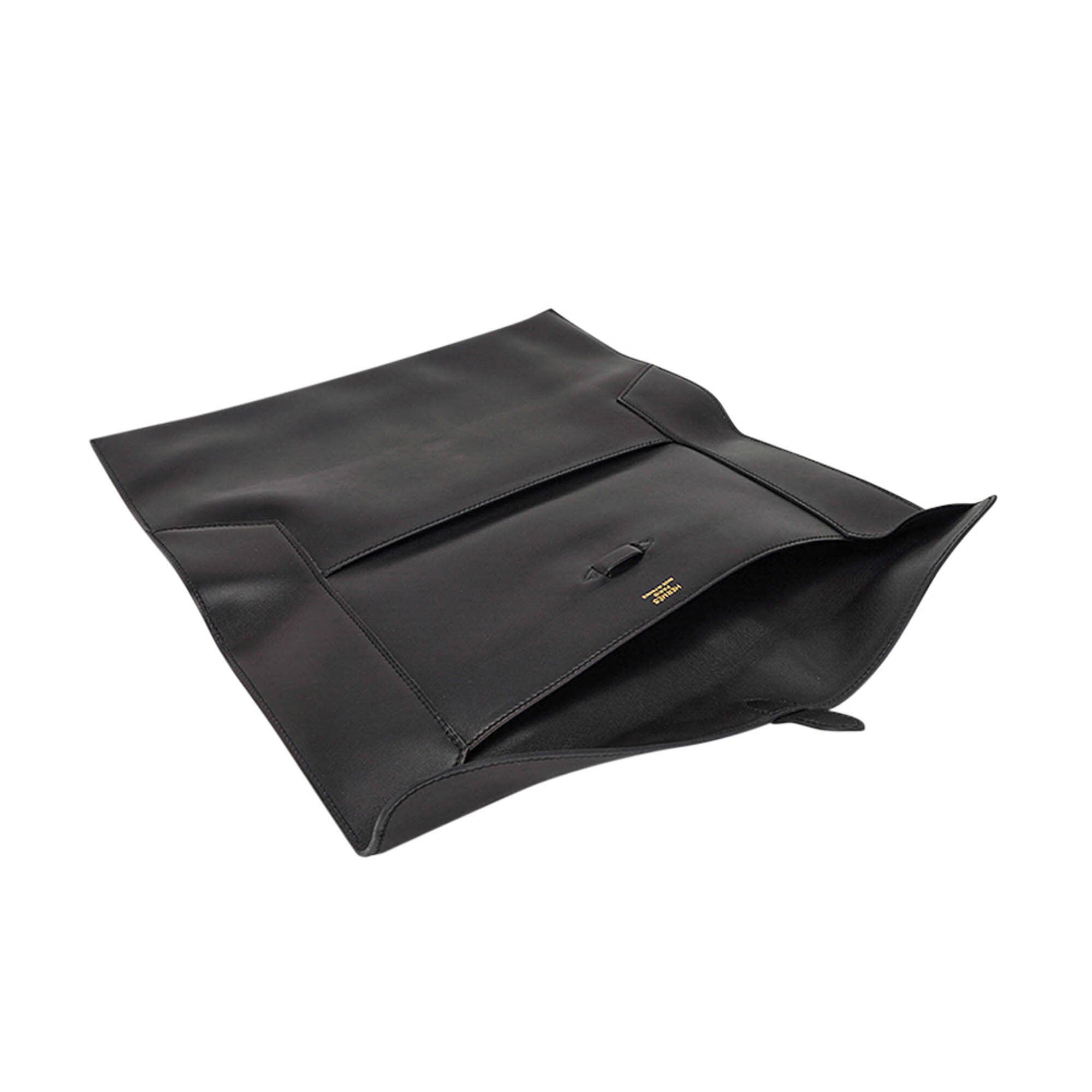 Piplat Clutch Bag Black Evercolor Leather