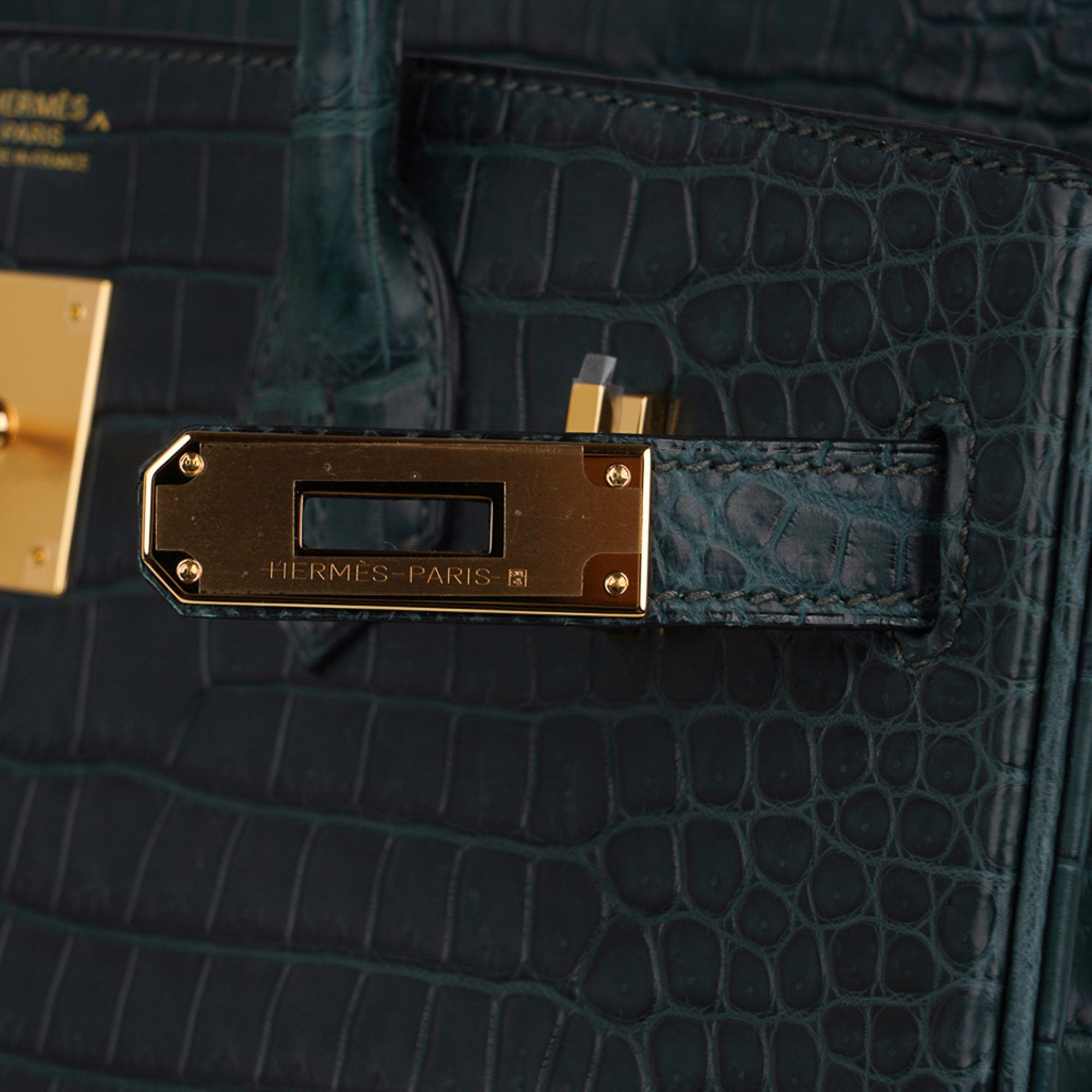 Birkin 30 Bag Vert Fonce Matte Porosus Crocodile with Gold Hardware