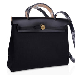 Herbag Zip Black on Black 31 Officier Canvas / Vache Hunter Leather